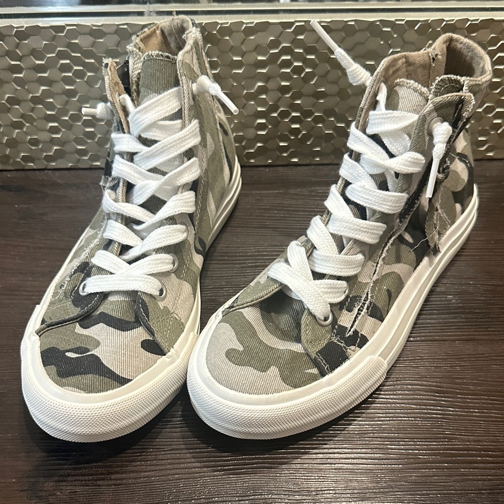 Very G Olive Camo High-Top Sneakers with White Soles